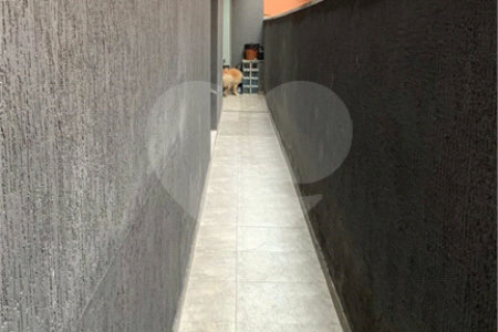 Sobrado à venda com 3 quartos, sendo 1 suíte,  em Mogi Moderno, Mogi das Cruzes, SP