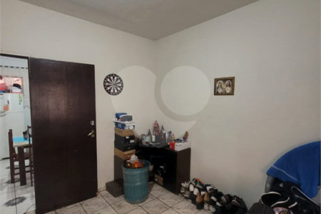 Casa à venda com 3 quartos em Jardim Saira, Sorocaba, SP