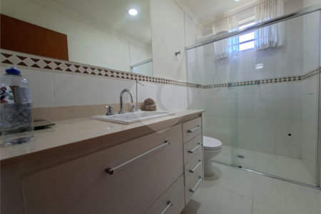 Sobrado para alugar com 4 quartos, sendo 1 suíte, em Água Fria, São Paulo, SP