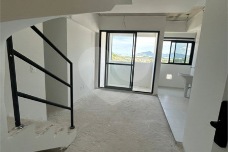 Cobertura à venda com 3 quartos, sendo 1 suíte, em Jacarepaguá, Rio de Janeiro, RJ