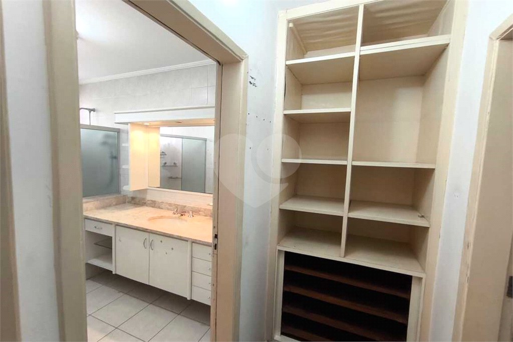 Casa à venda com 5 quartos, sendo 3 suítes,  em Brooklin Paulista, São Paulo, SP