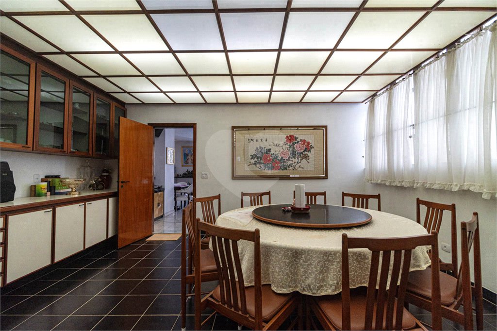 Apartamento à venda ou para alugar com 4 quartos, sendo 1 suíte,  em Jardim América, São Paulo, SP