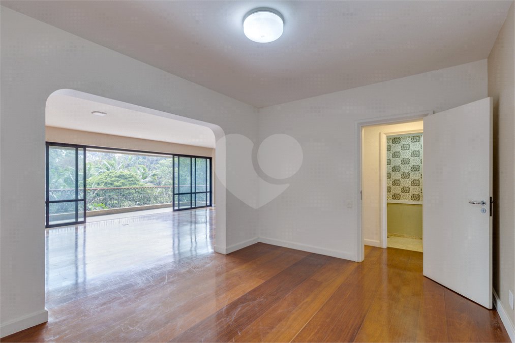 Apartamento à venda com 4 suítes em Alto da Boa Vista, São Paulo, SP