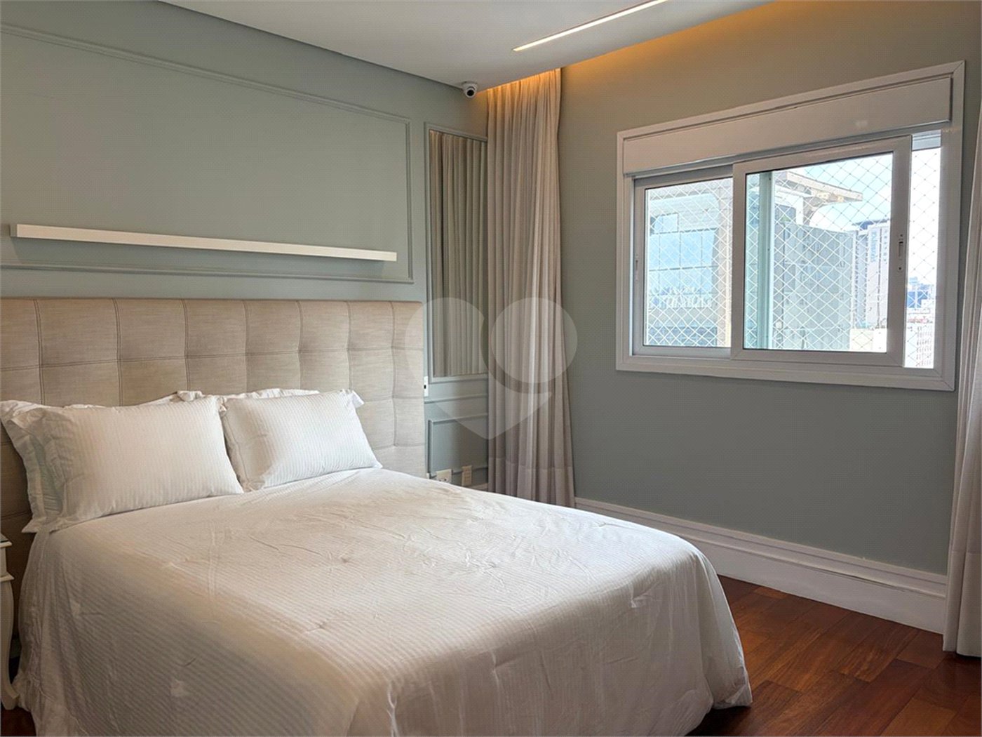 Apartamento à venda com 4 quartos, sendo 3 suítes, em Itaim Bibi, São Paulo, SP