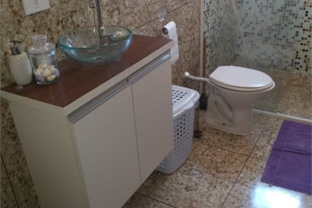 Casa à venda com 4 quartos, sendo 1 suíte, em Vila Pirajussara, São Paulo, SP