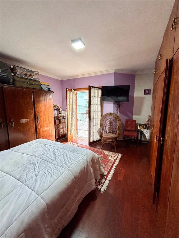 Casa à venda com 4 quartos, sendo 3 suítes, no condomínio Tremembé, São Paulo - SP