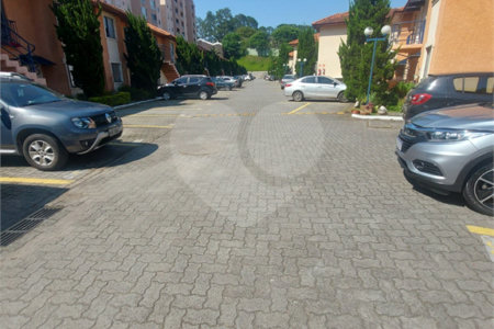 Casa à venda com 2 quartos, sendo 1 suíte,  em Jardim Torino, Cotia, SP