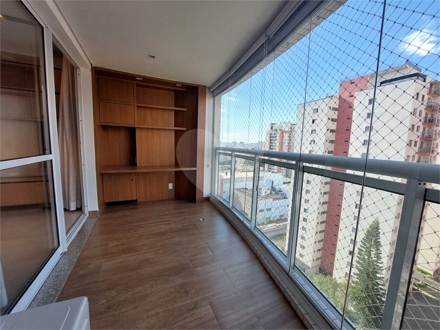 Apartamento à venda com 3 quartos, sendo 1 suíte, em Vila Leopoldina, São Paulo, SP