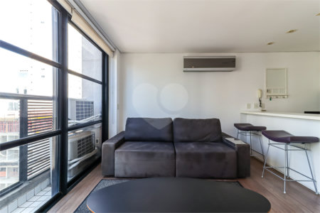 Duplex à venda com 1 suíte em Vila Nova Conceição, São Paulo, SP