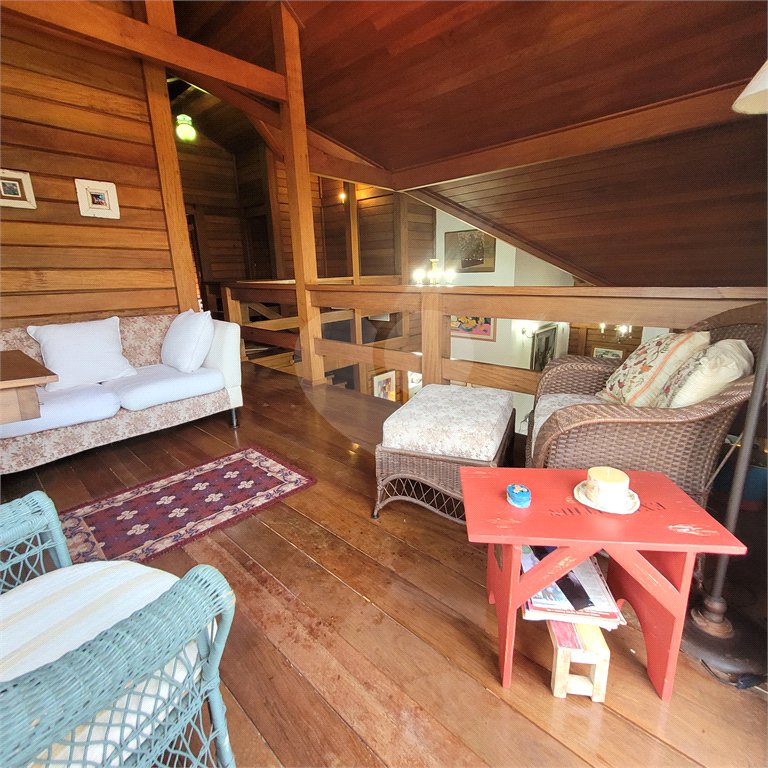 Casa à venda com 4 suítes no condomínio Gleba II, Mairiporã - SP