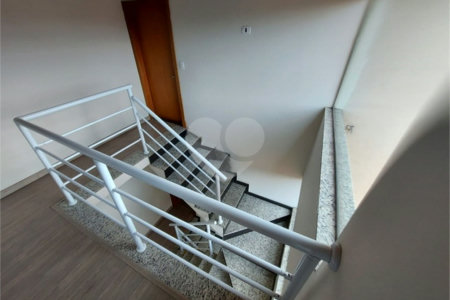 Sobrado à venda com 3 quartos, sendo 1 suíte, em Vila Laís, São Paulo, SP