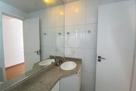 APARTAMENTO A VENDA NA VILA LEOPOLDINA COM 03 DORM 1 SUITE E 2 VAGAS DE GARAGEM