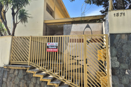 Casa à venda com 4 quartos, sendo 1 suíte, no Centro, Mogi das Cruzes, SP