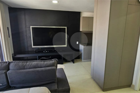 Apartamento à venda com 1 suíte em Vila Nova Conceição, São Paulo, SP