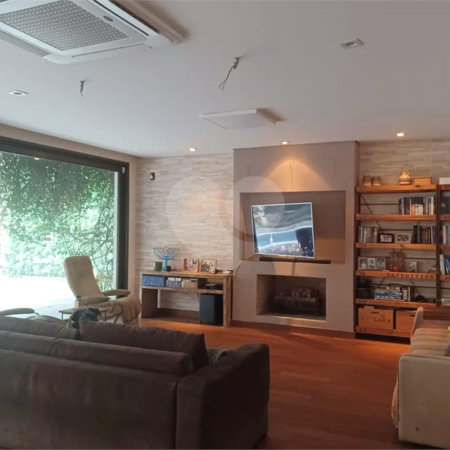 Casa Térrea à venda com 3 suítes em Alto da Boa Vista, São Paulo, SP