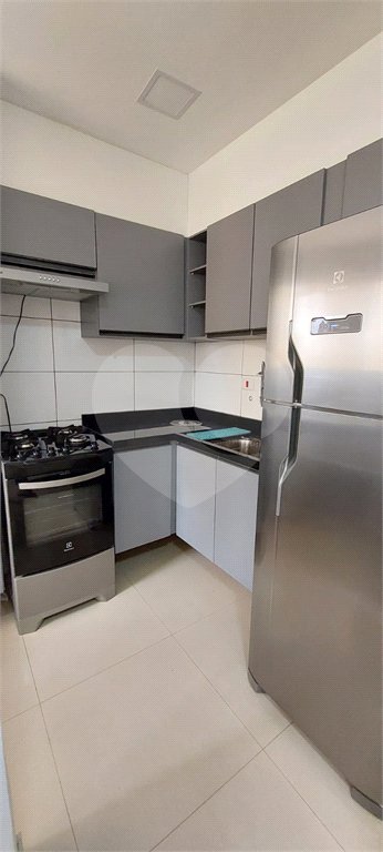 Apartamento à venda com 2 quartos em Vila Erna, São Paulo, SP