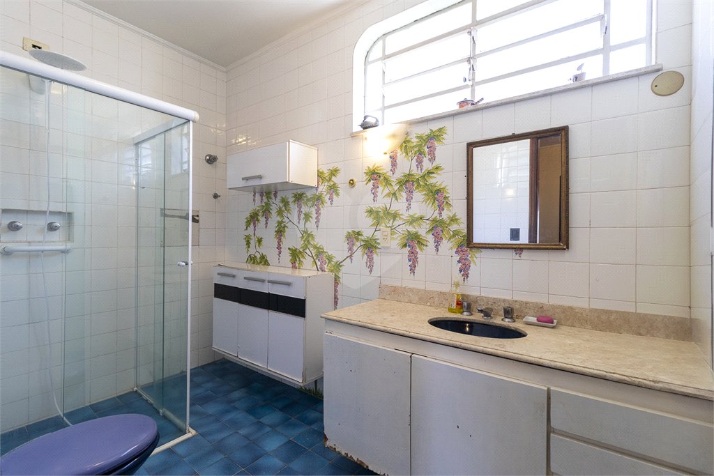 Sobrado à venda com 3 quartos, sendo 1 suíte, em Jardim Prudência, São Paulo, SP