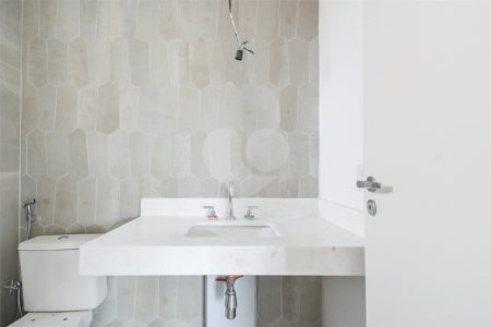 Apartamento à venda com 1 suíte em Vila Nova Conceição, São Paulo, SP