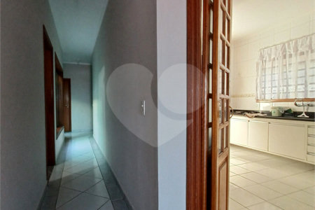 Casa à venda com 3 quartos, sendo 1 suíte, em Jardim Brasilândia, Sorocaba, SP