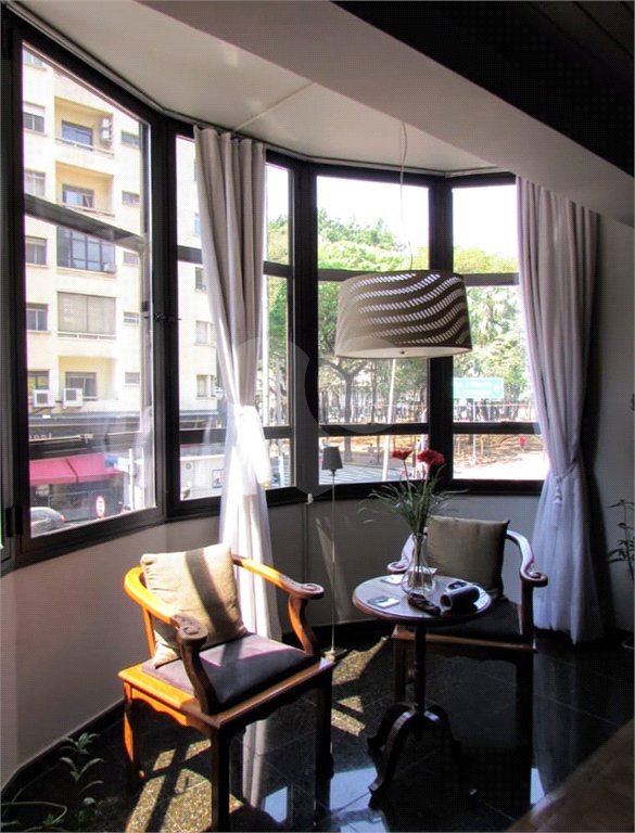 Apartamento à venda com 2 quartos, sendo 1 suíte, em Republica, São Paulo, SP