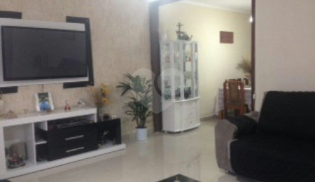 Casa à venda com 3 quartos, sendo 1 suíte,  em Tremembé, São Paulo, SP