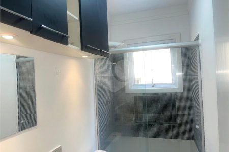Casa à venda com 3 quartos, sendo 1 suíte,  no condomínio Vilagio Viccino, São Paulo - SP
