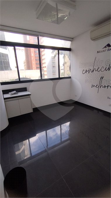 Sala à venda em Bela Vista, São Paulo, SP