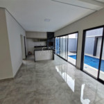 Casa em condomínio à venda com 3 quartos, sendo 1 suíte, em Cajuru do Sul, Sorocaba, SP