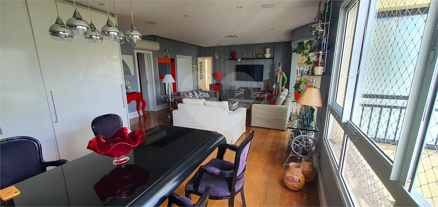Apartamento à venda com 3 suítes em Morumbi, São Paulo, SP