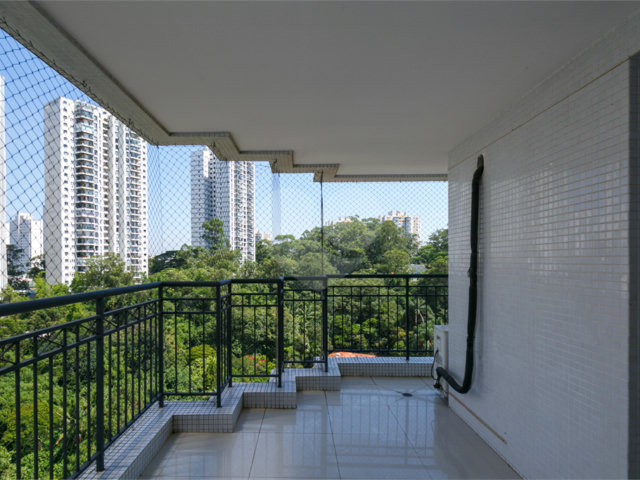 Apartamento à venda ou para alugar com 4 suítes em Jardim Marajoara, São Paulo, SP