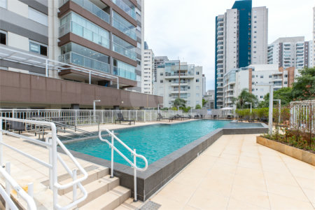 Apartamento à venda com 3 quartos, sendo 1 suíte,  em Chácara Flora, São Paulo, SP