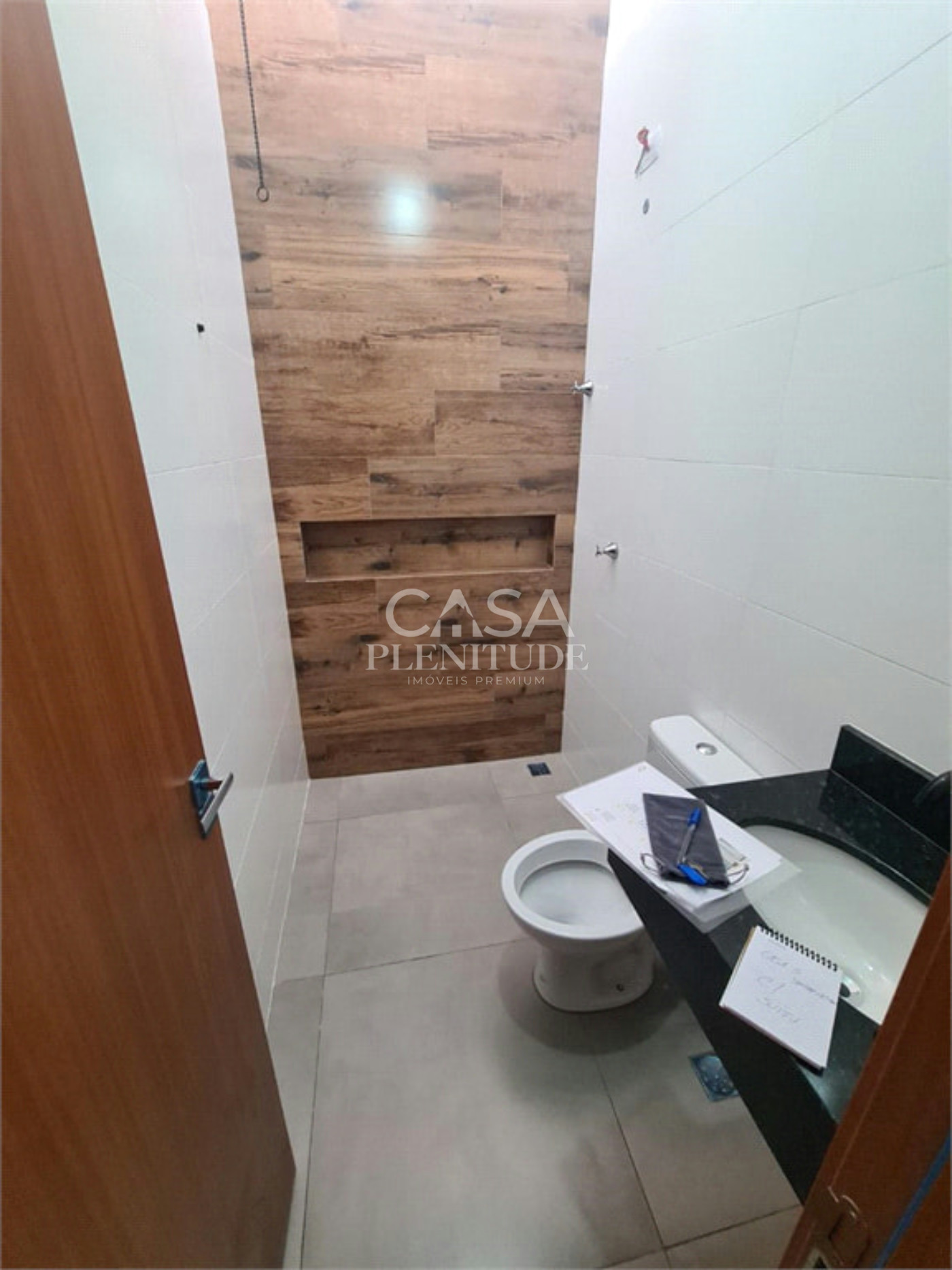 Terreno em condomínio à venda com 3 quartos, sendo 1 suíte, em Jardim São Lucas Ii, Salto de Pirapora, SP