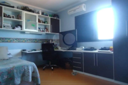 Casa à venda com 3 quartos, sendo 1 suíte,  em Vila Santo Estéfano, São Paulo, SP