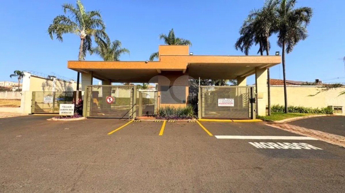 Condomínio à venda com 3 quartos, sendo 1 suíte, em Jardim dos Hibiscos, Ribeirão Preto, SP