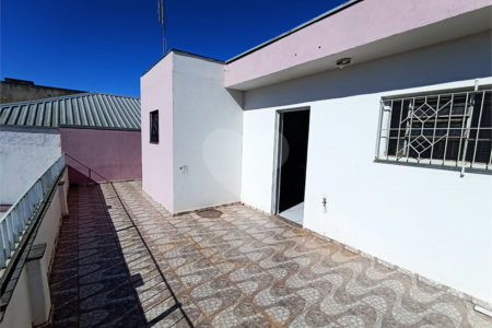 Casa à venda ou para alugar com 3 quartos, sendo 1 suíte, no Centro, Itapetininga, SP