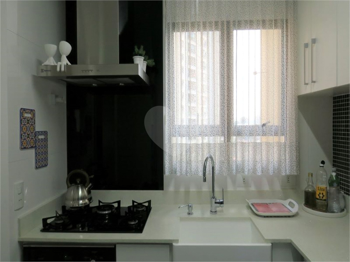 Apartamento à venda com 3 quartos, sendo 2 suítes, em Jardim Parque Morumbi, São Paulo, SP