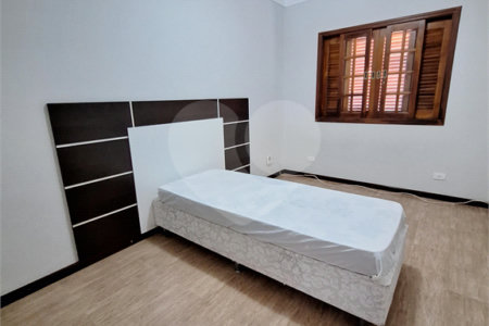 Casa à venda com 3 suítes no condomínio Bosque de Grevilea, Vinhedo - SP