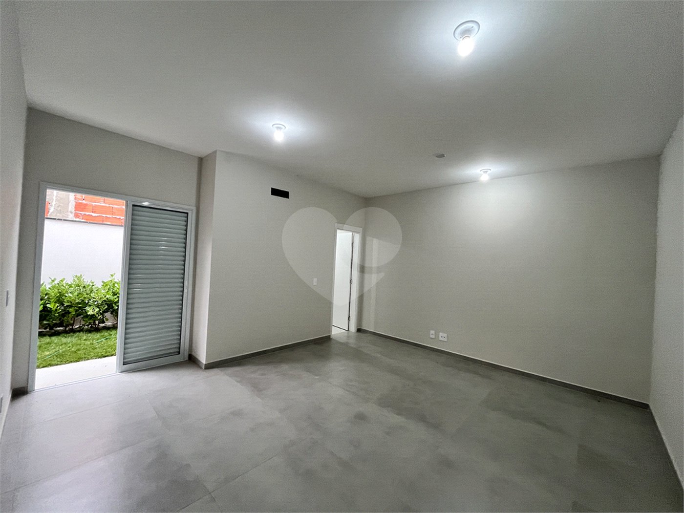 Casa à venda com 3 quartos, sendo 1 suíte,  no condomínio Reserva Ipanema I, Sorocaba - SP