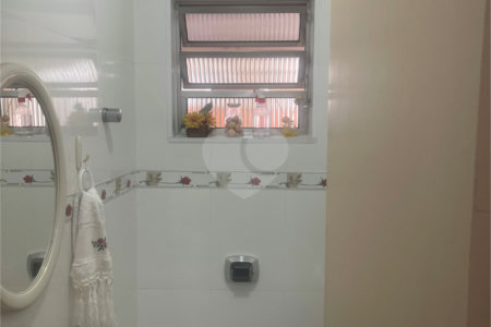 Sobrado à venda com 3 quartos em Vila Nova Alba, São Paulo, SP