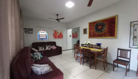 Casa com 2 dormitórios à venda, 100 m² por R$ 700.000,00 - Vila Guilhermina - Praia Grande/SP