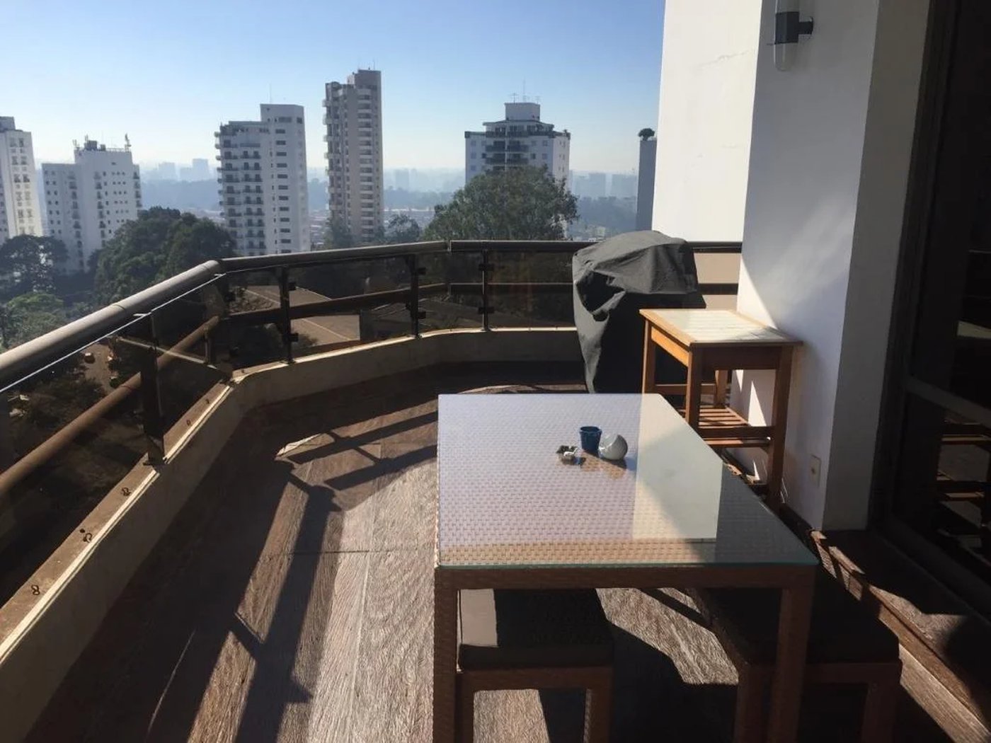 Apartamento à venda ou para alugar com 4 suítes em Vila Suzana, São Paulo, SP