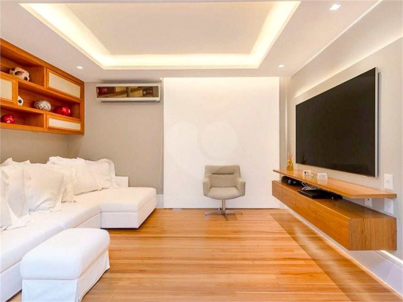 Duplex à venda com 3 quartos, sendo 2 suítes, em Jardim Botânico, Rio de Janeiro, RJ