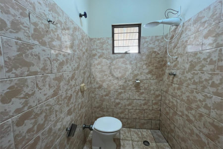 Casa à venda com 1 suíte em Vila Carolina, Itapetininga, SP
