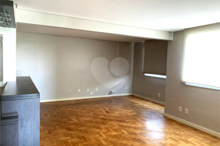 Apartamento à venda com 1 suíte em Chácara Santo Antônio, São Paulo, SP