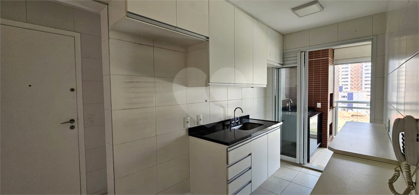 Apartamento à venda com 3 quartos, sendo 1 suíte, em Água Branca, São Paulo, SP