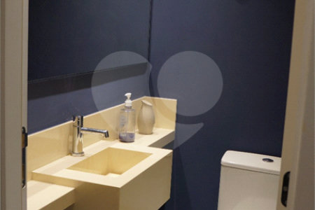 Apartamento à venda com 3 suítes em Santa Teresinha, São Paulo, SP