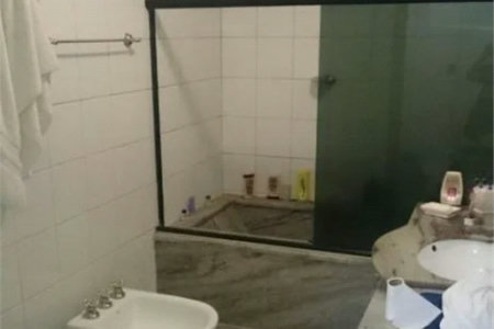 Sobrado à venda com 5 quartos, sendo 2 suítes, em Brooklin Paulista, São Paulo, SP