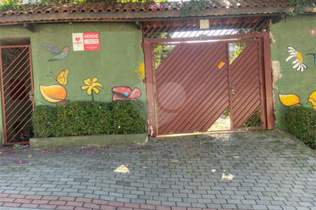 Casa Térrea à venda com 1 quarto em Jardim Débora, Poá, SP