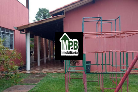 Chácara à venda com 3 quartos, sendo 1 suíte, em Bairro dos Buenos, Piedade, SP