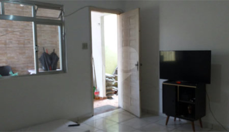 Casa Térrea à venda com 2 quartos em Vila Gustavo, São Paulo, SP
